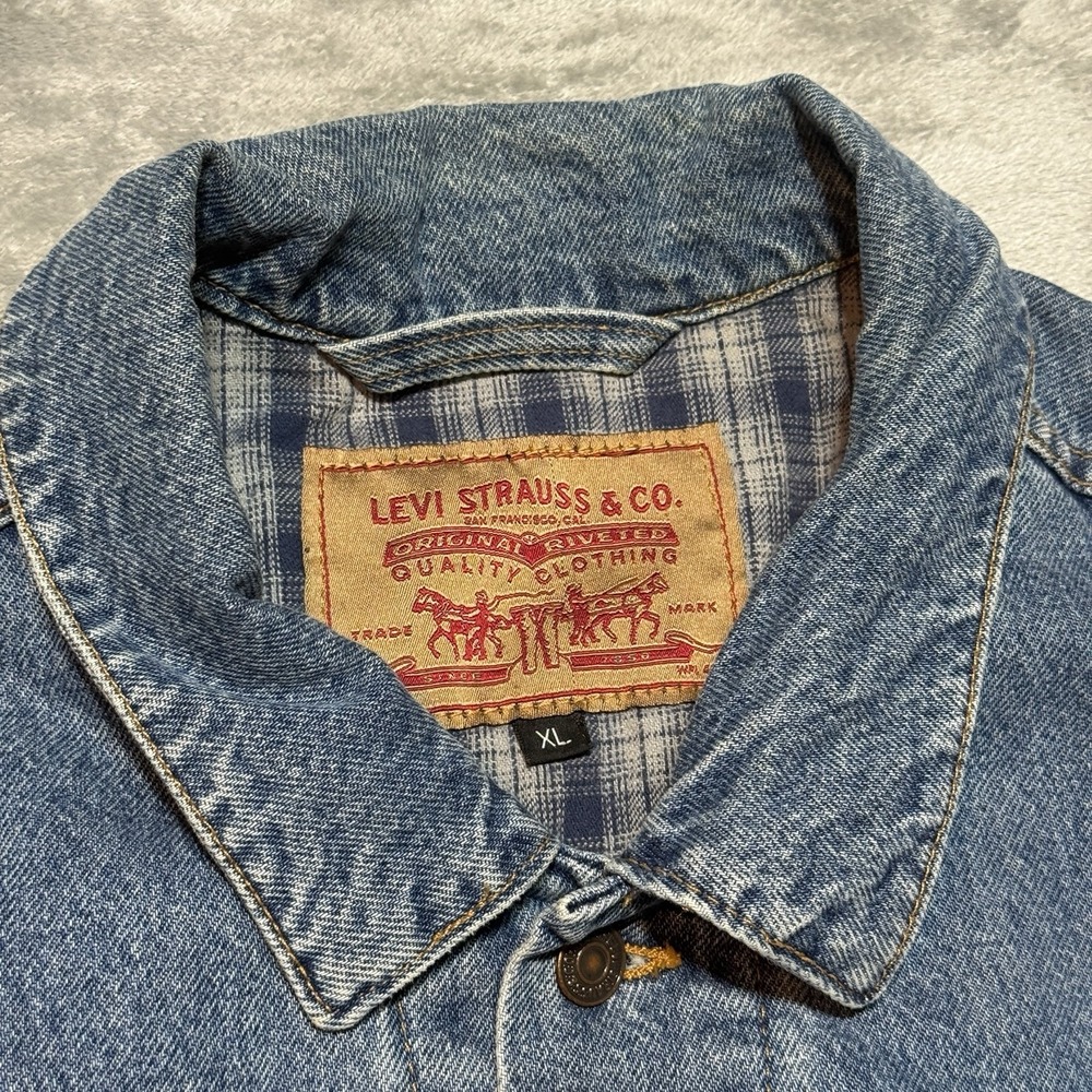 Vintage Levi's Plaid Lined Denim Trucker Jacket XL Made in USA 70699 Blue - Picture 6 of 13